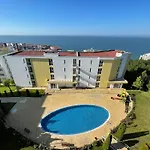 Grand - Sea Viev And Premium Свети-Влас