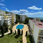 Grand - Sea Viev And Premium Свети-Влас