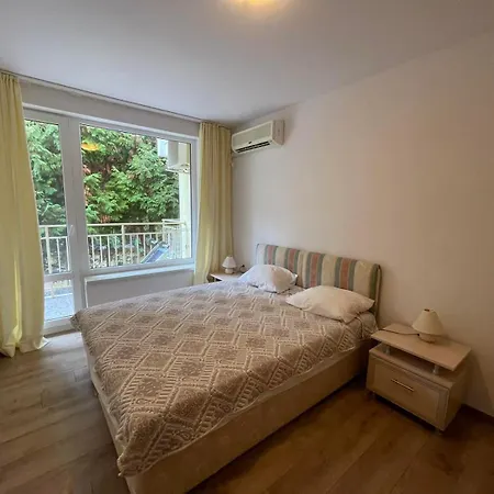 Апартаменты Grand - Sea Viev And Premium *